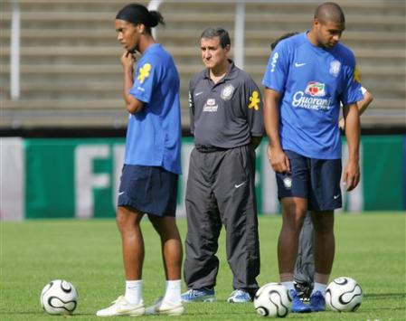 dinho  ronaldo